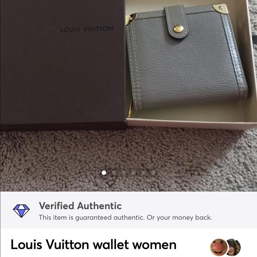 Louis Vuitton Wallet this is in great condition - Picture 3 of 16